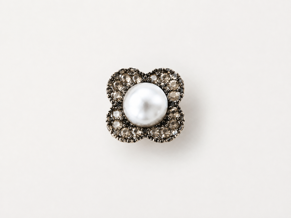 Set of 3 - Pearl Clover Charm