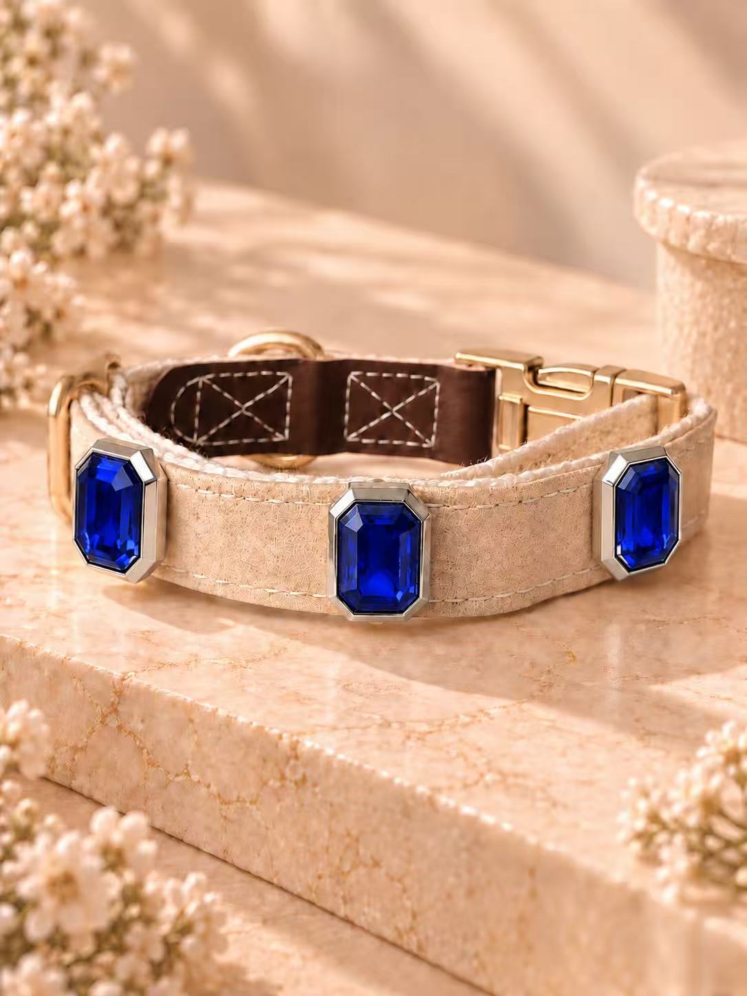 Sapphire GemSwitch Buckle Collar